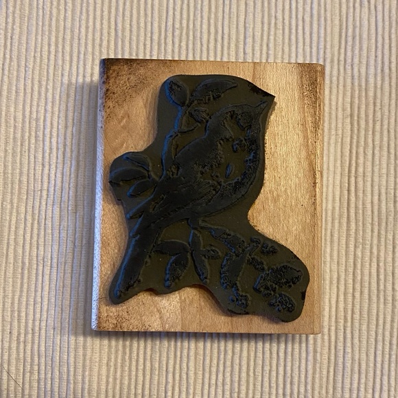 « Lone Bird » Wood Mounted Stamp by Hero Arts - Picture 2 of 6